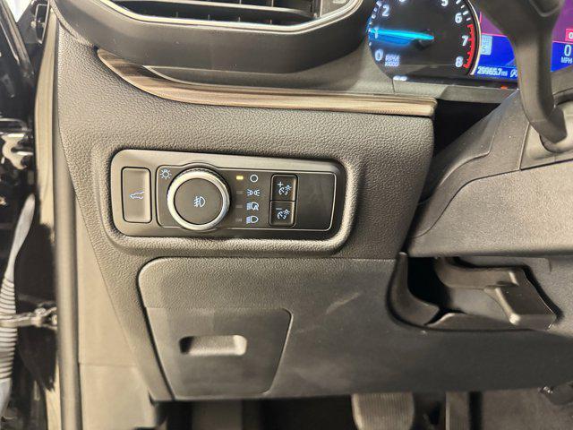 used 2024 Ford Explorer car, priced at $35,498