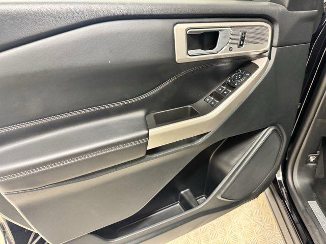 used 2024 Ford Explorer car, priced at $35,498