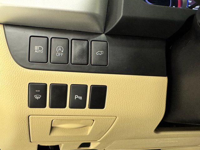 used 2017 Toyota Highlander car, priced at $25,499