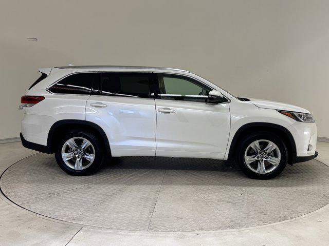 used 2017 Toyota Highlander car, priced at $25,499