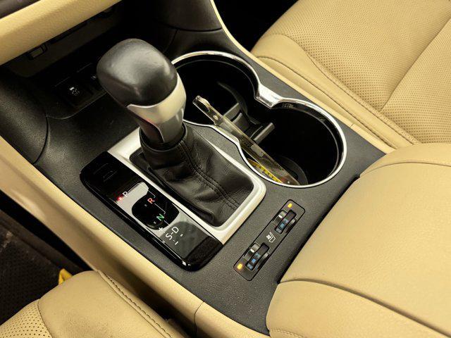used 2017 Toyota Highlander car, priced at $25,499