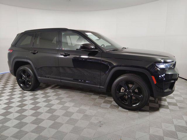 used 2023 Jeep Grand Cherokee car, priced at $27,997