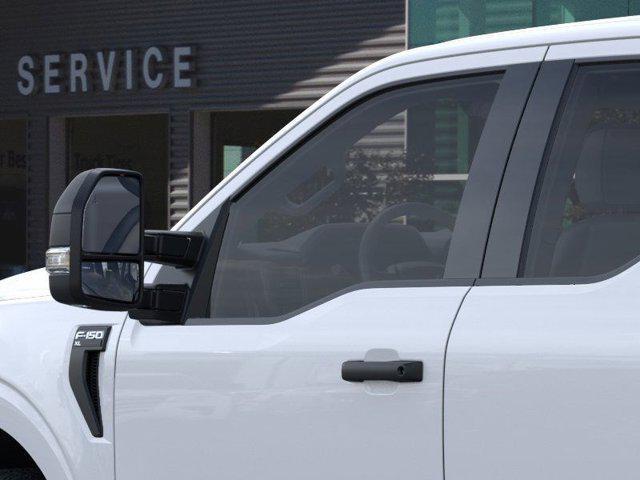 new 2025 Ford F-150 car, priced at $47,061