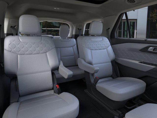 new 2025 Ford Explorer car, priced at $58,801