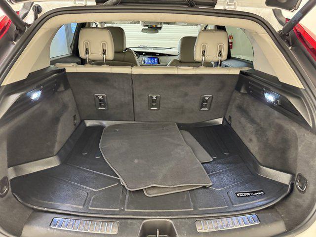 used 2022 Cadillac XT4 car, priced at $20,999