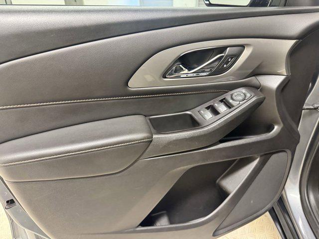 used 2019 Chevrolet Traverse car, priced at $17,999