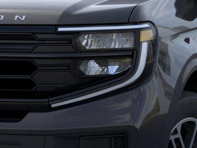 new 2025 Ford Expedition car, priced at $65,271