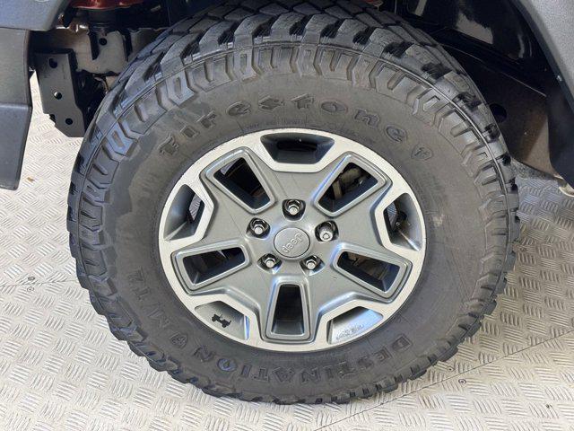 used 2014 Jeep Wrangler Unlimited car, priced at $14,499