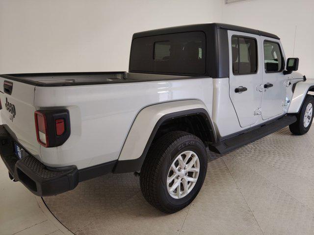 used 2023 Jeep Gladiator car, priced at $27,997