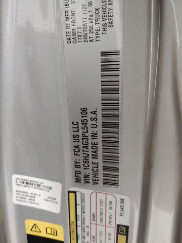 used 2023 Jeep Gladiator car, priced at $27,997