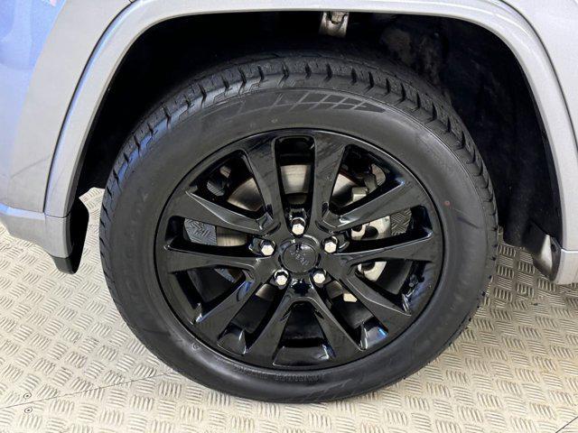 used 2019 Jeep Grand Cherokee car, priced at $16,999