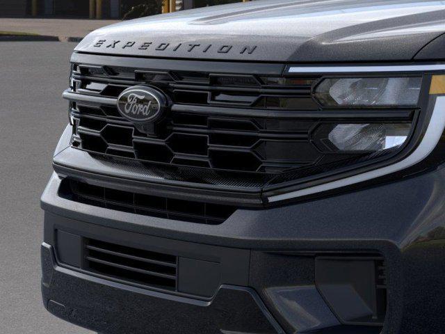 new 2025 Ford Expedition car, priced at $77,051