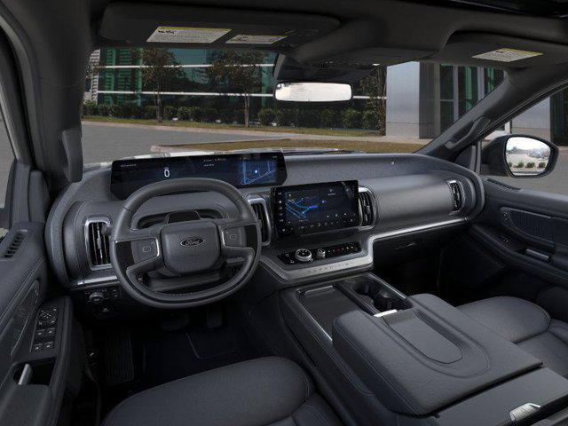 new 2025 Ford Expedition car, priced at $77,051