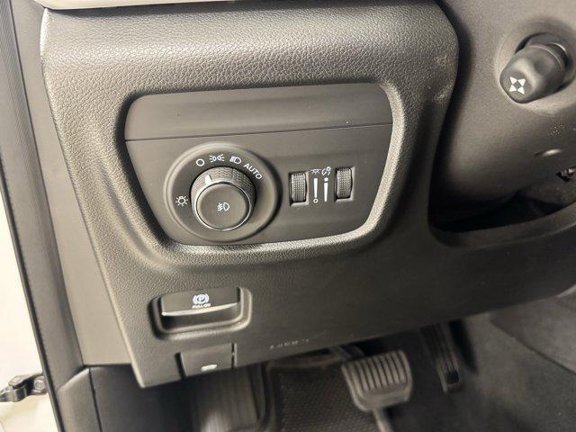 used 2023 Jeep Grand Cherokee car, priced at $29,997