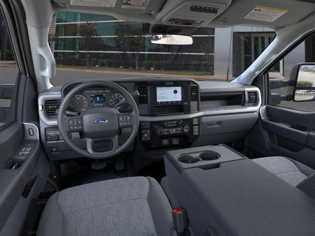 new 2025 Ford F-250 car, priced at $52,102