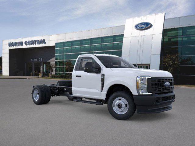 new 2025 Ford F-350 car, priced at $57,392