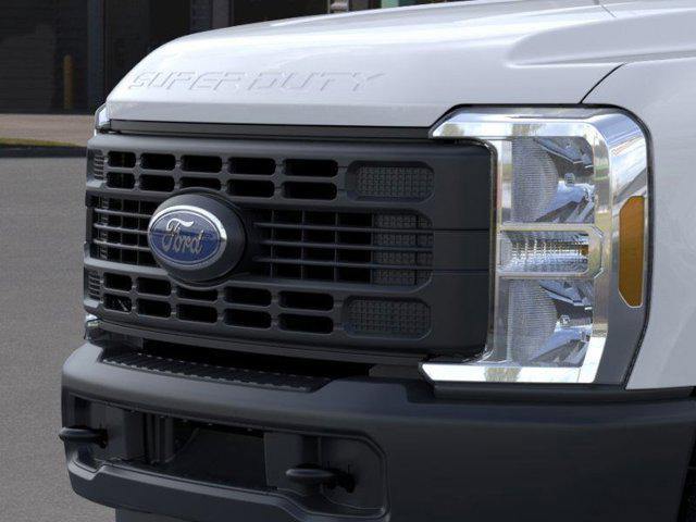 new 2025 Ford F-350 car, priced at $57,392