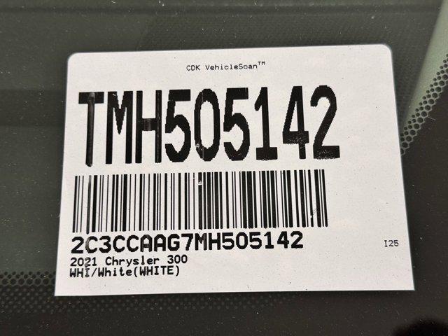 used 2021 Chrysler 300 car, priced at $17,999