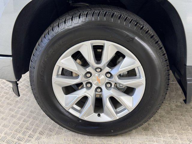 used 2025 Chevrolet Silverado 1500 car, priced at $37,698