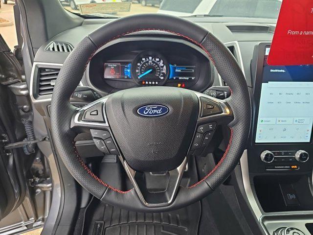 used 2024 Ford Edge car, priced at $33,999