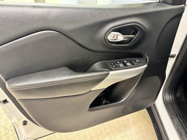 used 2018 Jeep Cherokee car, priced at $10,498