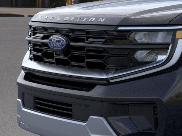 new 2025 Ford Expedition car, priced at $76,231