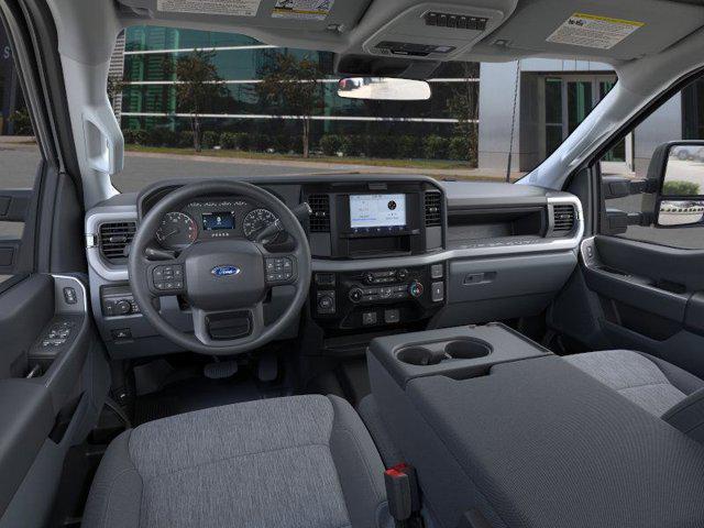 new 2025 Ford F-250 car, priced at $51,821