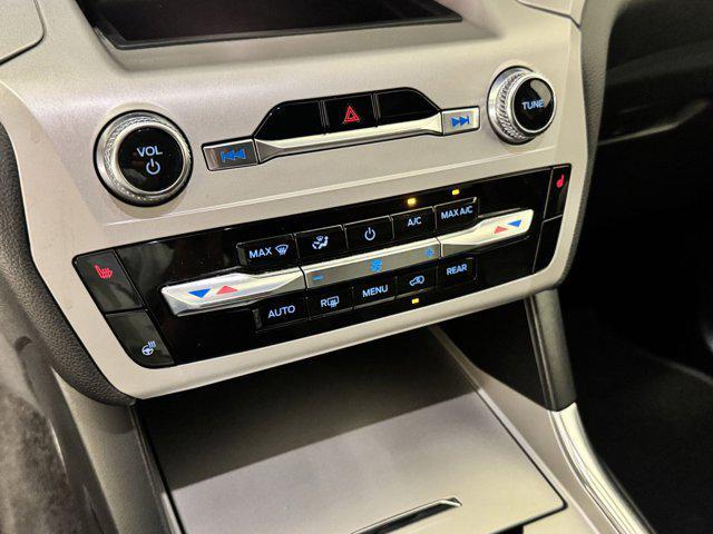 used 2024 Ford Explorer car, priced at $28,499
