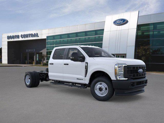 new 2025 Ford F-350 car, priced at $72,932