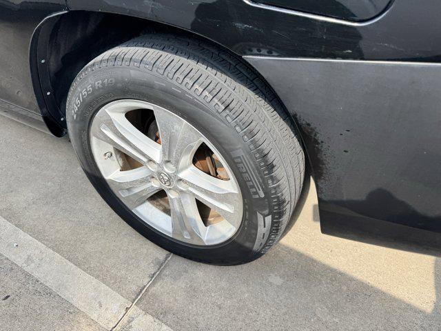 used 2010 Toyota Highlander car, priced at $8,999
