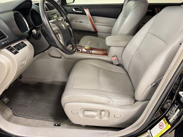 used 2010 Toyota Highlander car, priced at $7,998