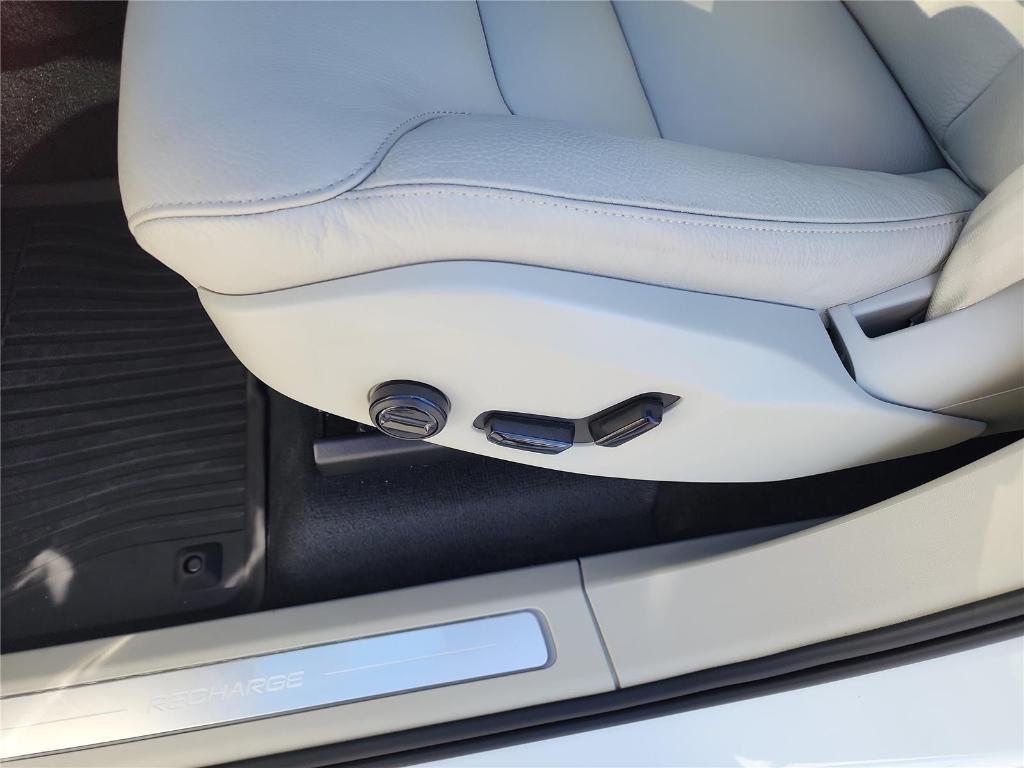 used 2024 Volvo XC90 Recharge Plug-In Hybrid car, priced at $55,987