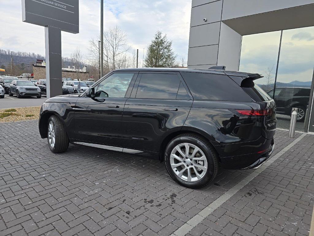 new 2025 Land Rover Range Rover Sport car, priced at $116,940