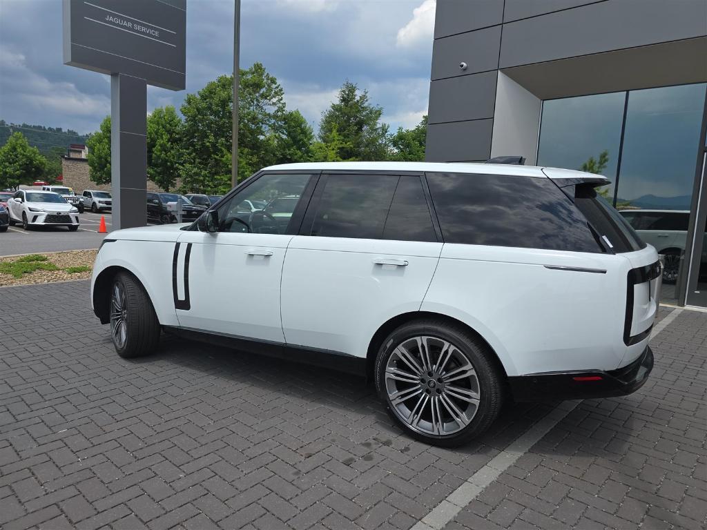 new 2025 Land Rover Range Rover car, priced at $123,030