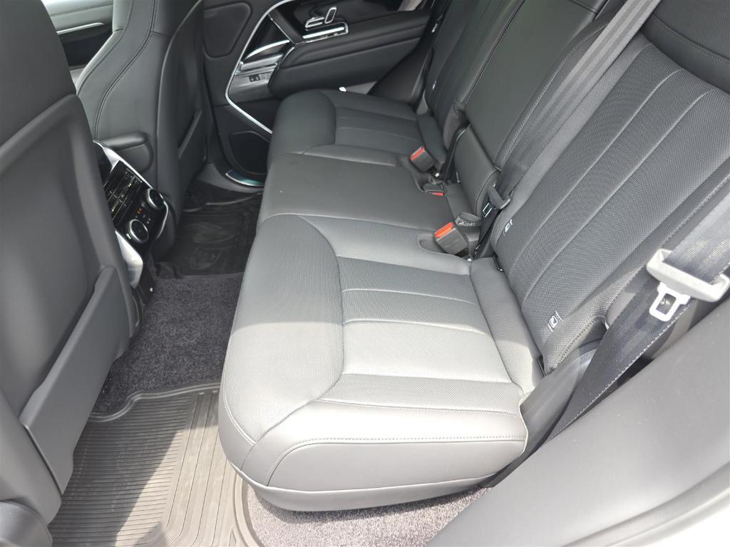 new 2025 Land Rover Range Rover car, priced at $123,030