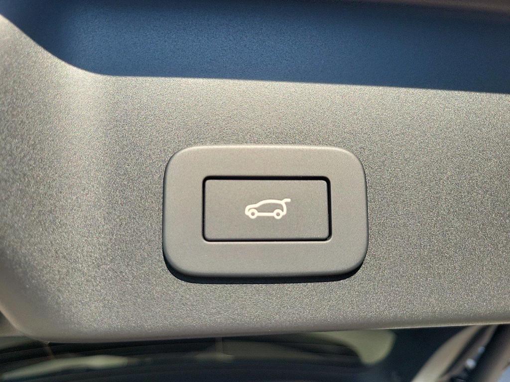 new 2025 Land Rover Range Rover Evoque car, priced at $53,755