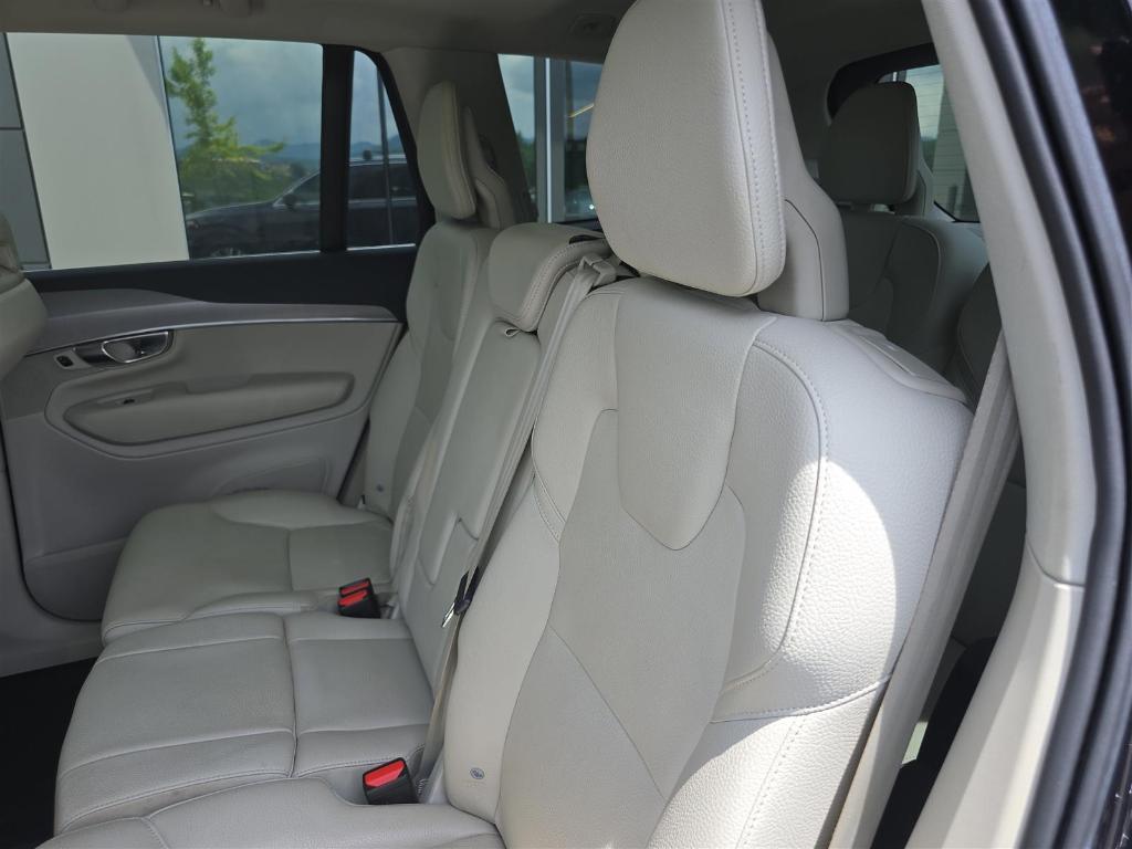 used 2022 Volvo XC90 car, priced at $34,888
