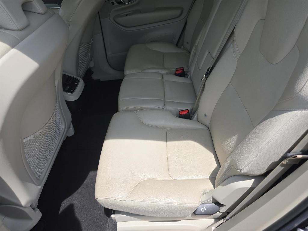 used 2022 Volvo XC90 car, priced at $34,888