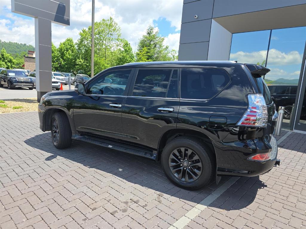 used 2020 Lexus GX 460 car, priced at $31,648