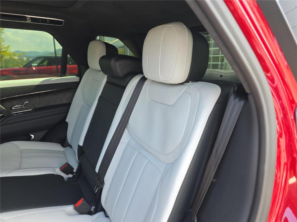 used 2023 Land Rover Range Rover Sport car, priced at $92,987