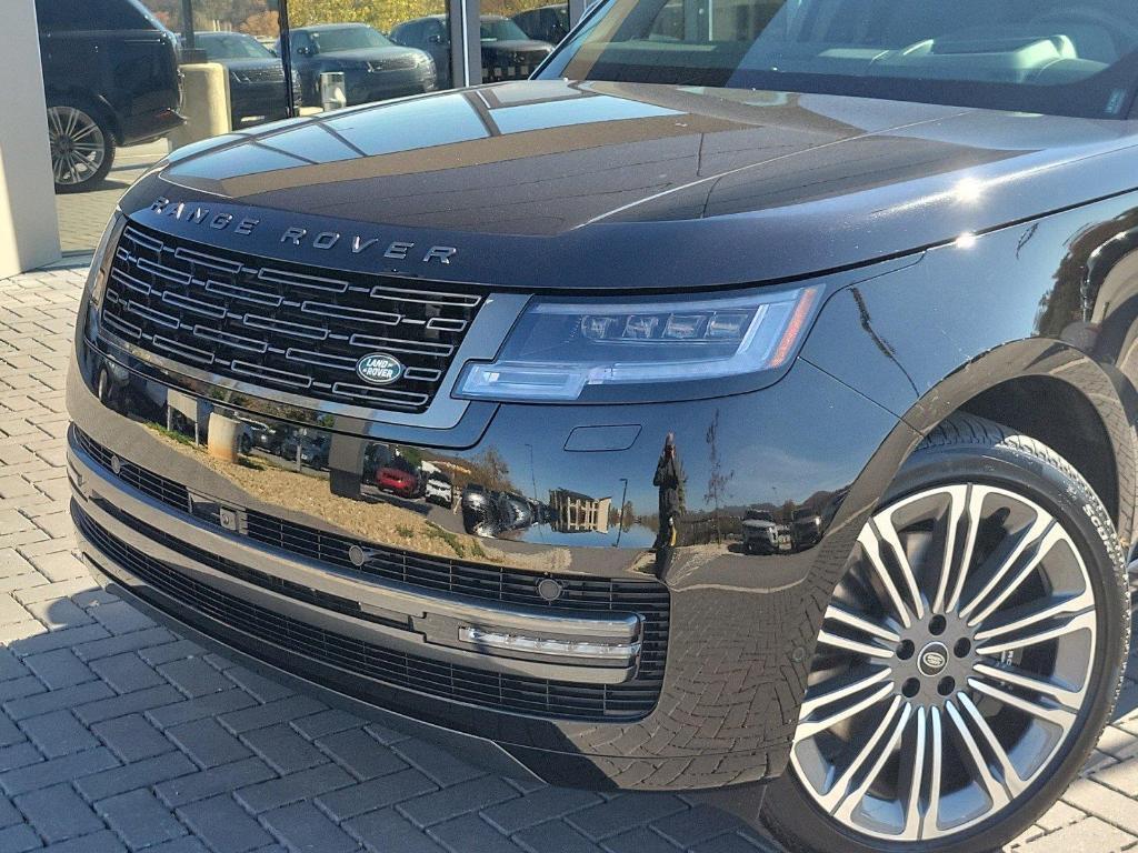new 2025 Land Rover Range Rover car, priced at $161,265
