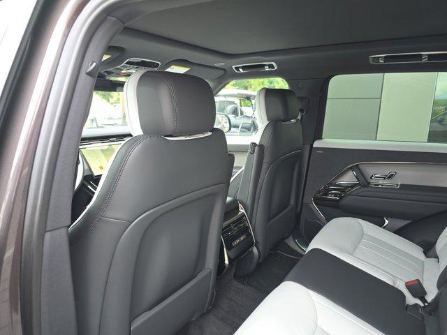new 2025 Land Rover Range Rover Sport car, priced at $117,405