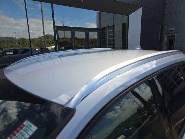 used 2020 Volvo XC40 car, priced at $21,687