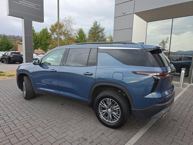 used 2025 Chevrolet Traverse car, priced at $34,987