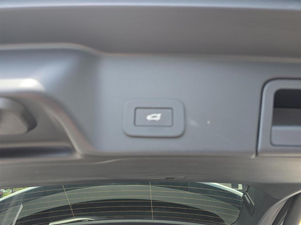used 2025 Land Rover Range Rover Evoque car, priced at $49,651