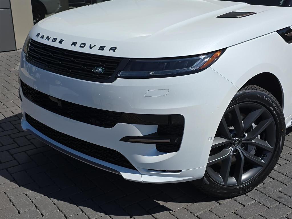 new 2025 Land Rover Range Rover Sport car, priced at $117,365