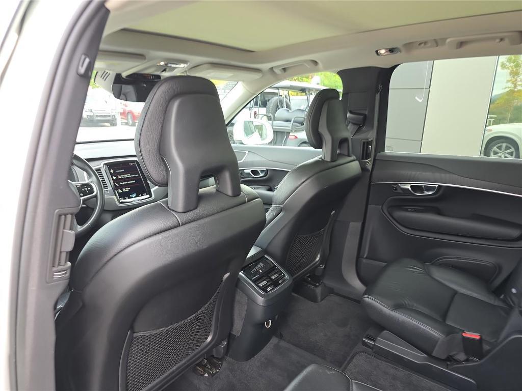 used 2020 Volvo XC90 car, priced at $24,987