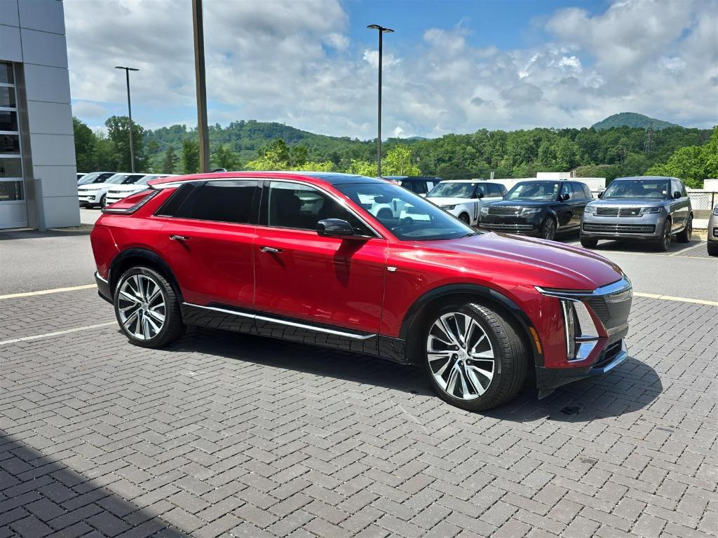 used 2024 Cadillac LYRIQ car, priced at $47,997
