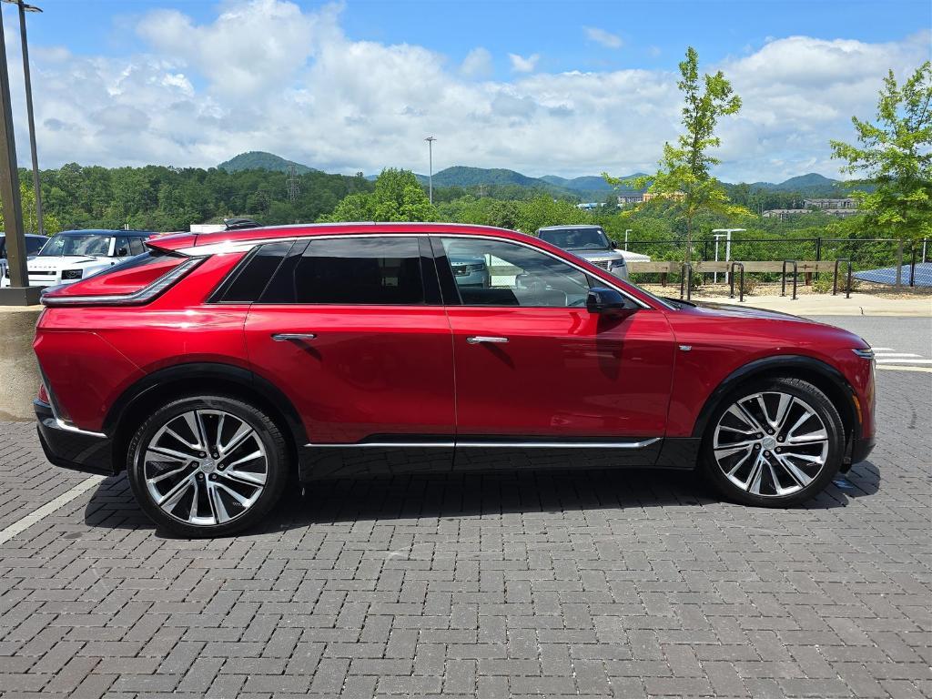 used 2024 Cadillac LYRIQ car, priced at $47,997