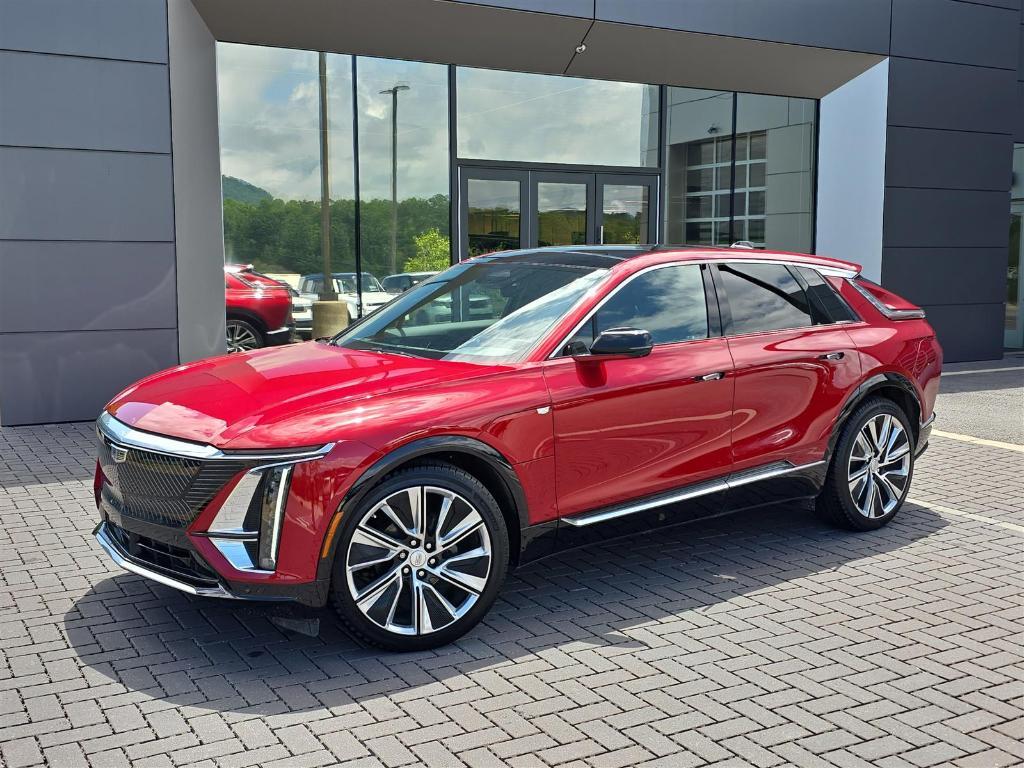 used 2024 Cadillac LYRIQ car, priced at $47,997